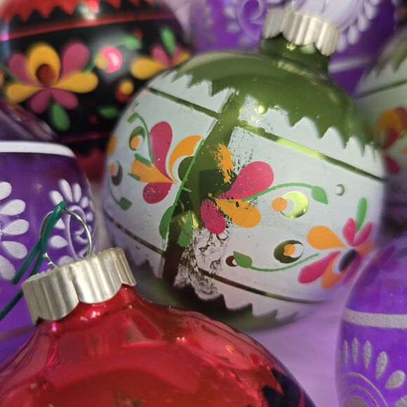 10 pc Vintage Martha Stewart Christmas Ornaments Paisley Purple Red Green - Picture 9 of 9